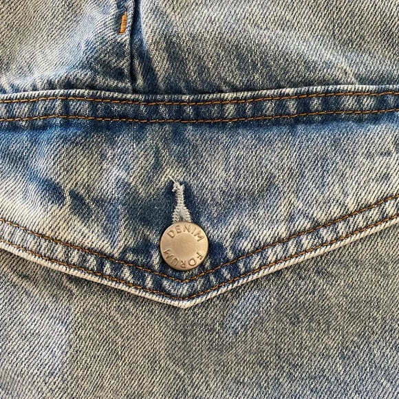 Aritzia Denim Forum The '90s Cargo Classic Mini Size 30 - Picture 11 of 16
